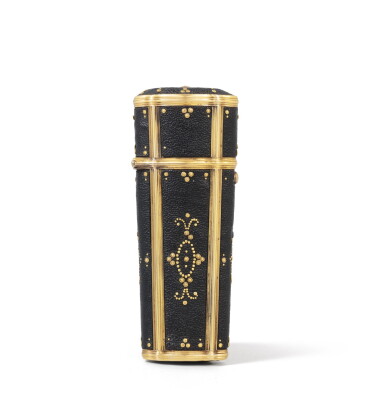 View full screen - View 1 of Lot 210. An English black shagreen necessaire with gold mounts, circa 1760 | Nécessaire en galuchat noir monté en or, Angleterre, vers 1760.