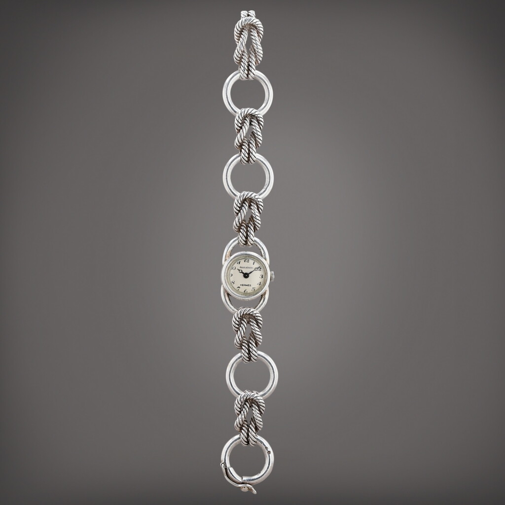 View full screen - View 1 of Lot 478. Cordage Montre bracelet en argent avec double signature Jaeger-LeCoultre | Silver bracelet watch with Jaeger-LeCoultre dial Vers 1965 | Circa 1965.