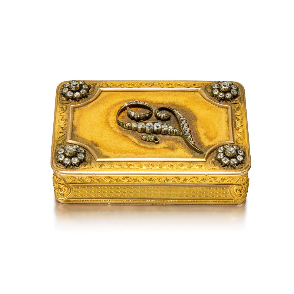 View full screen - View 1 of Lot 427. A Jeweled Two-Colour Gold Presentation Snuff Box, Probably Hanau, Circa 1815/20 and later.