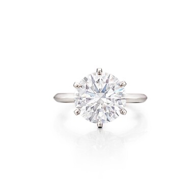 View full screen - View 1 of Lot 263. Diamond Ring, Mount by Tiffany & Co. | 5.02克拉 圓形 D色 鑽石 戒指, 蒂芙尼戒托.