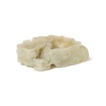 A white jade tree-root shaped washer, China, Qing dynasty, 17th / 18th century