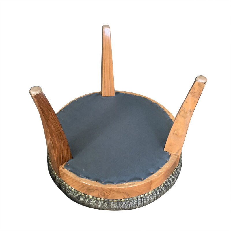 Cover image 0