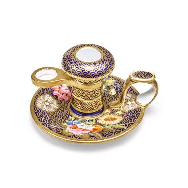 View full screen - View 1 of Lot 386. A Spode 'Pattern 1166' Chamberstick, Circa 1820.