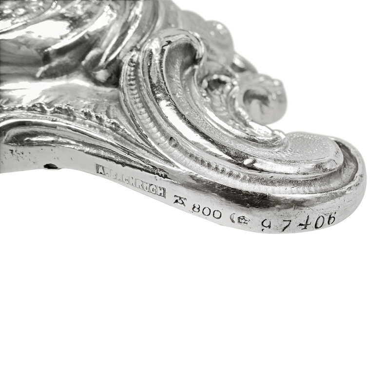 Cover image 0