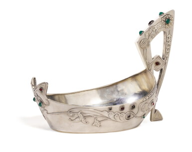 View full screen - View 1 of Lot 139. A GEM-SET SILVER KOVSH, MIKHAIL TARASOV, MOSCOW, 1899-1908.