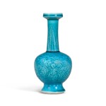 A turquoise-glazed vase Qing dynasty, 18th century | 清十八世紀 孔雀藍釉刻纏枝蓮紋小瓶