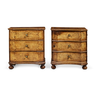 View full screen - View 1 of Lot 581. A Pair of Northern Italian Baroque Burr Walnut Commodini, Early 18th Century.
