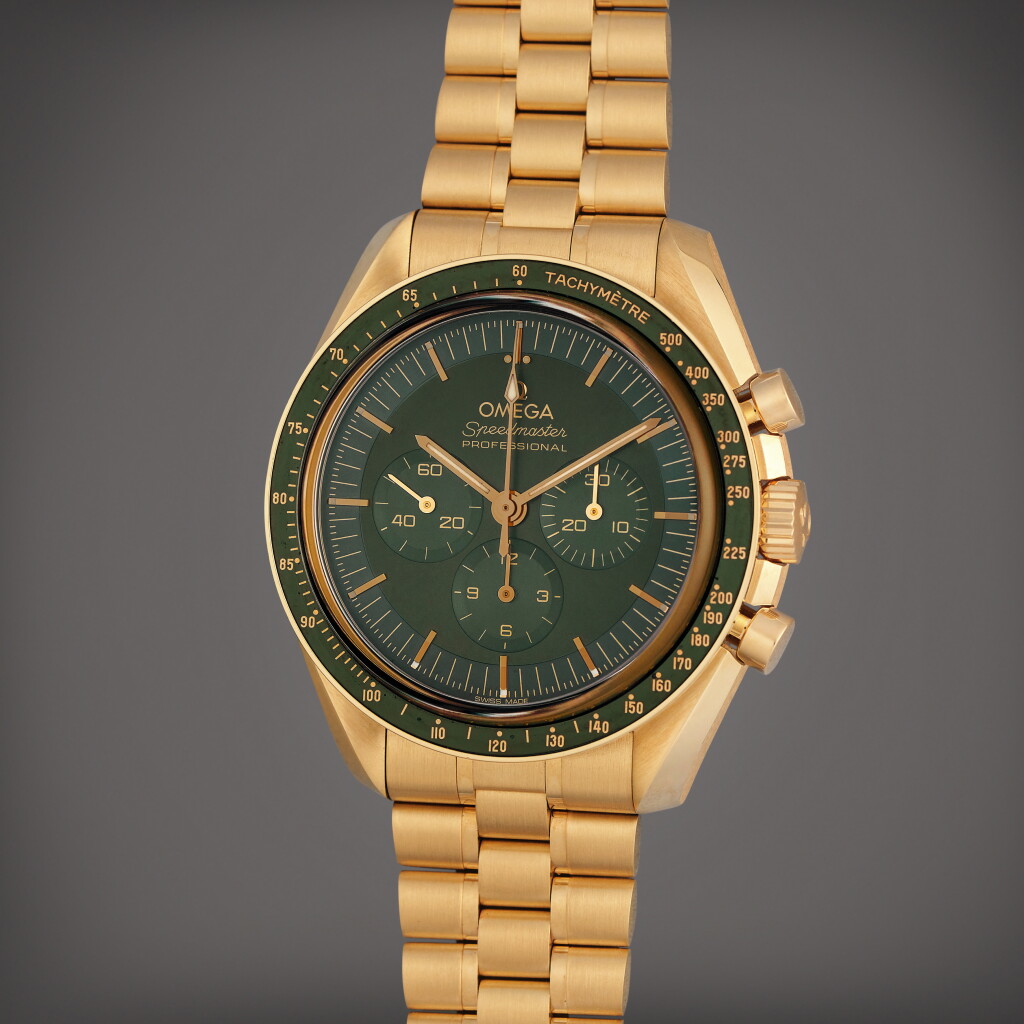View full screen - View 1 of Lot 442. Reference 31060425010001 Speedmaster | A yellow gold chronograph wristwatch with bracelet, Circa 2023.