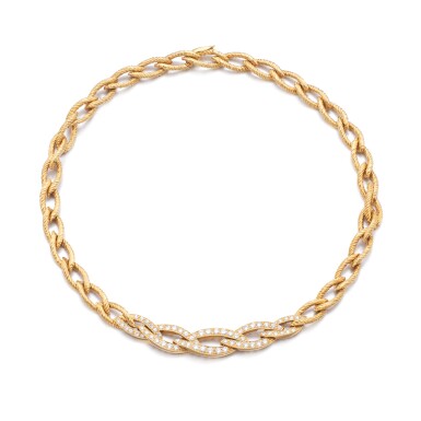 View full screen - View 1 of Lot 955. Gold and diamond necklace.