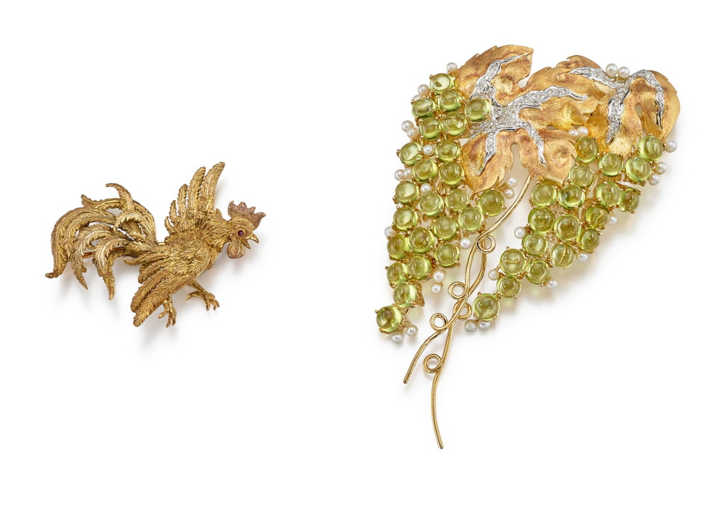 View full screen - View 1 of Lot 1135. BULGARI | GOLD AND RUBY BROOCH || GEM SET AND GOLD BROOCH | 寶格麗 18K金 配 紅寶石 別針 || 寶石 配 18K金 別針.