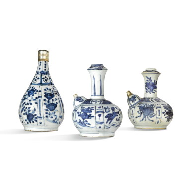 View full screen - View 1 of Lot 259. TWO BLUE AND WHITE KENDI LATE MING DYNASTY | 晚明 青花花卉紋軍持兩件及青花銀鑲口花卉紋瓶.