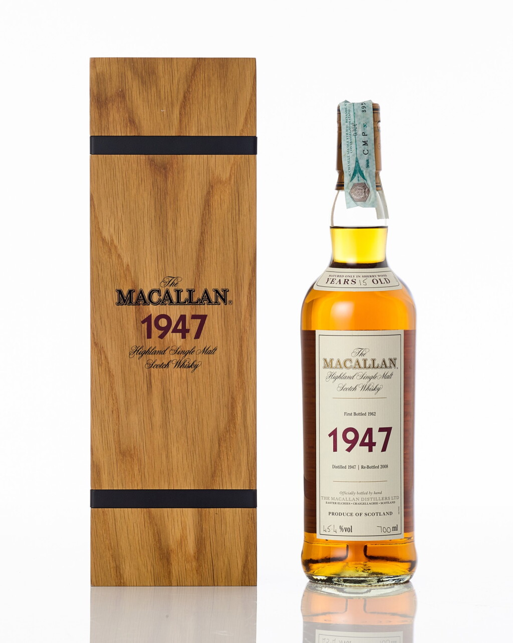 View full screen - View 1 of Lot 6016. The Macallan Fine & Rare 15 Year Old 45.4 abv 1947 (1 BT70).