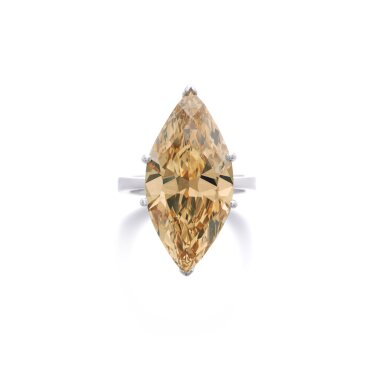View full screen - View 1 of Lot 739. Fancy Brown-Yellow diamond ring.