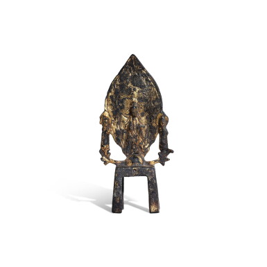 View full screen - View 1 of Lot 3614. A gilt-bronze Buddhist triad, Sui dynasty | 隋 鎏金銅一菩薩二弟子像.