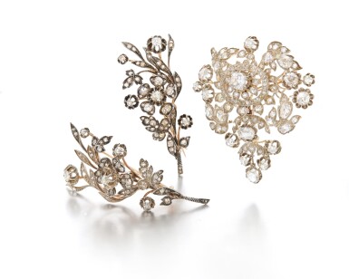 View full screen - View 1 of Lot 12. Three diamond brooches (Tre spille in diamanti).