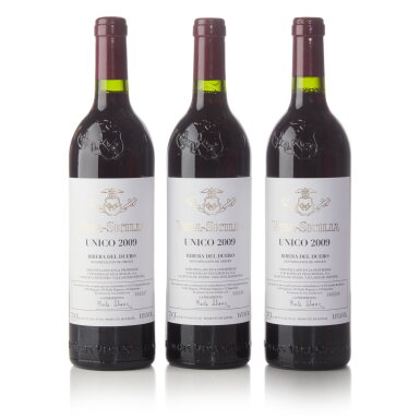 View full screen - View 1 of Lot 284. Vega Sicilia 'Unico' 2009 (3 BT).