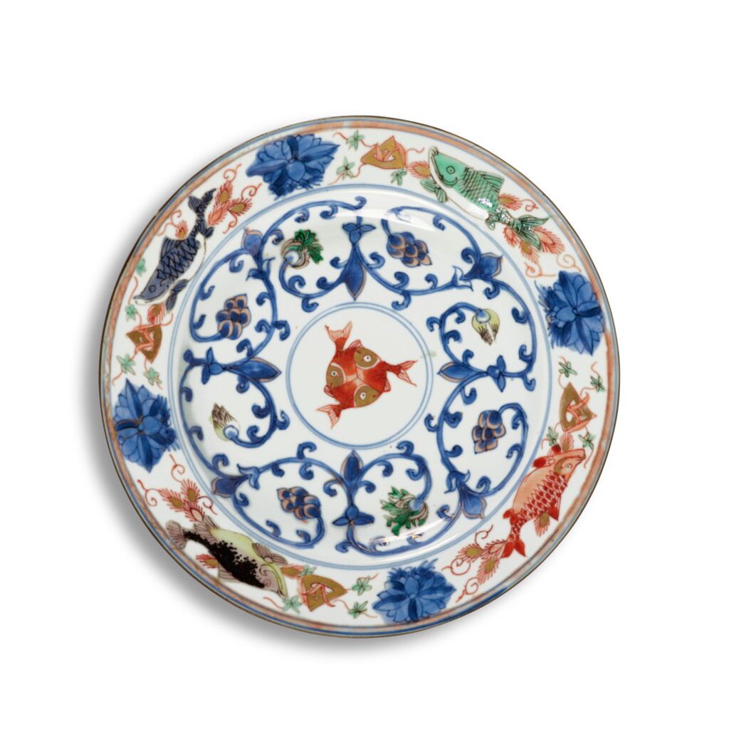 View full screen - View 1 of Lot 11. A wucai 'carp' dish, Qing dynasty, Kangxi period.