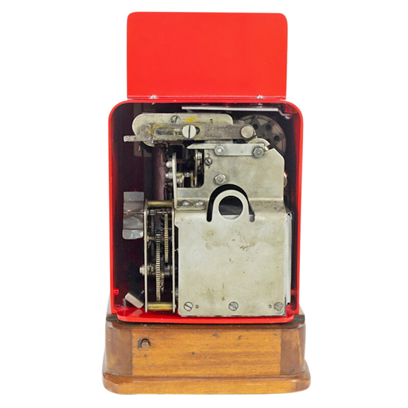 Cover image 0