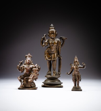View full screen - View 1 of Lot 51. A group of three bronze figures of deities, India, 15th - 18th century | 印度 十五至十八世紀 銅佛像一組三尊.