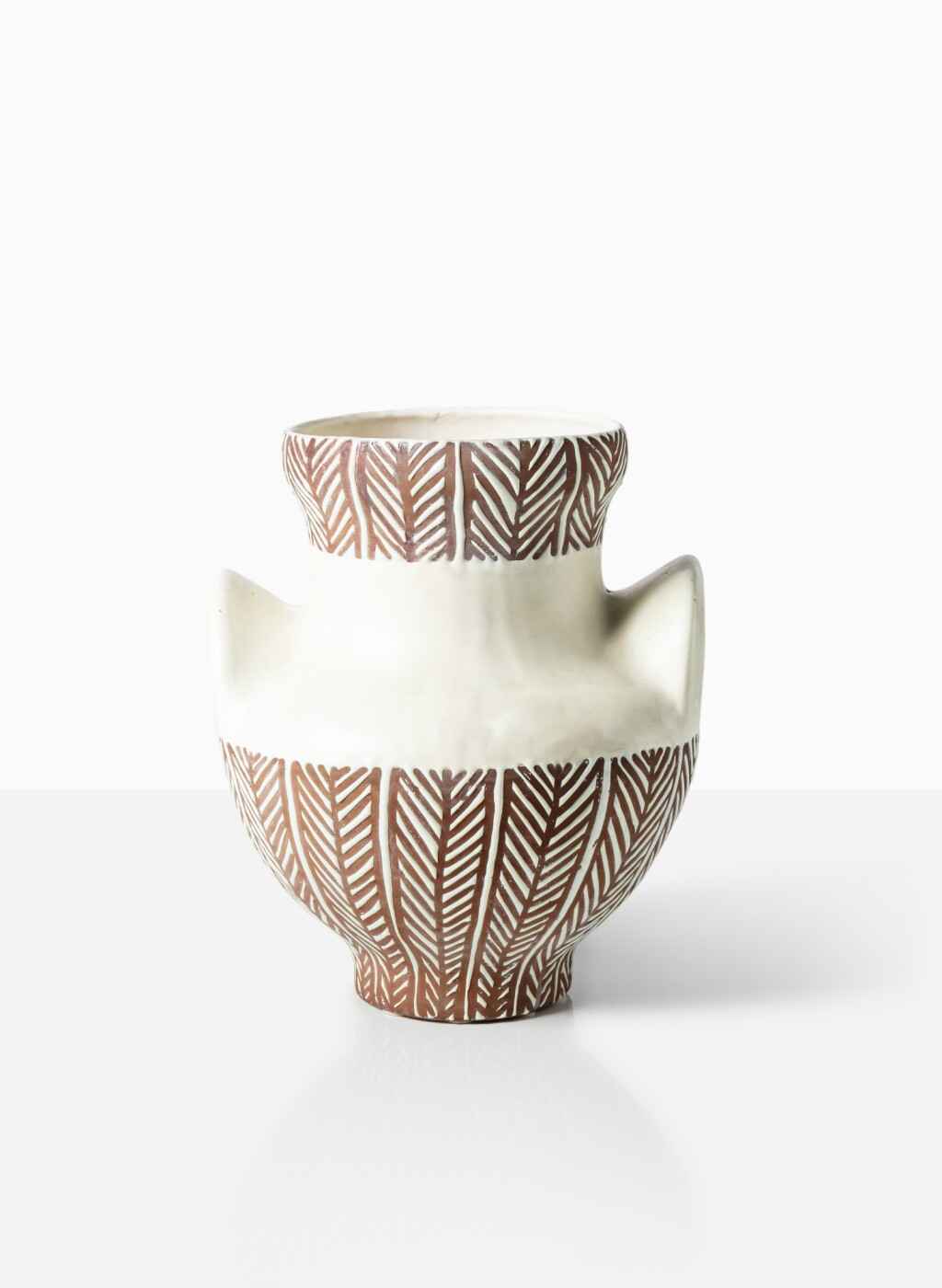 View full screen - View 1 of Lot 99. Vase.