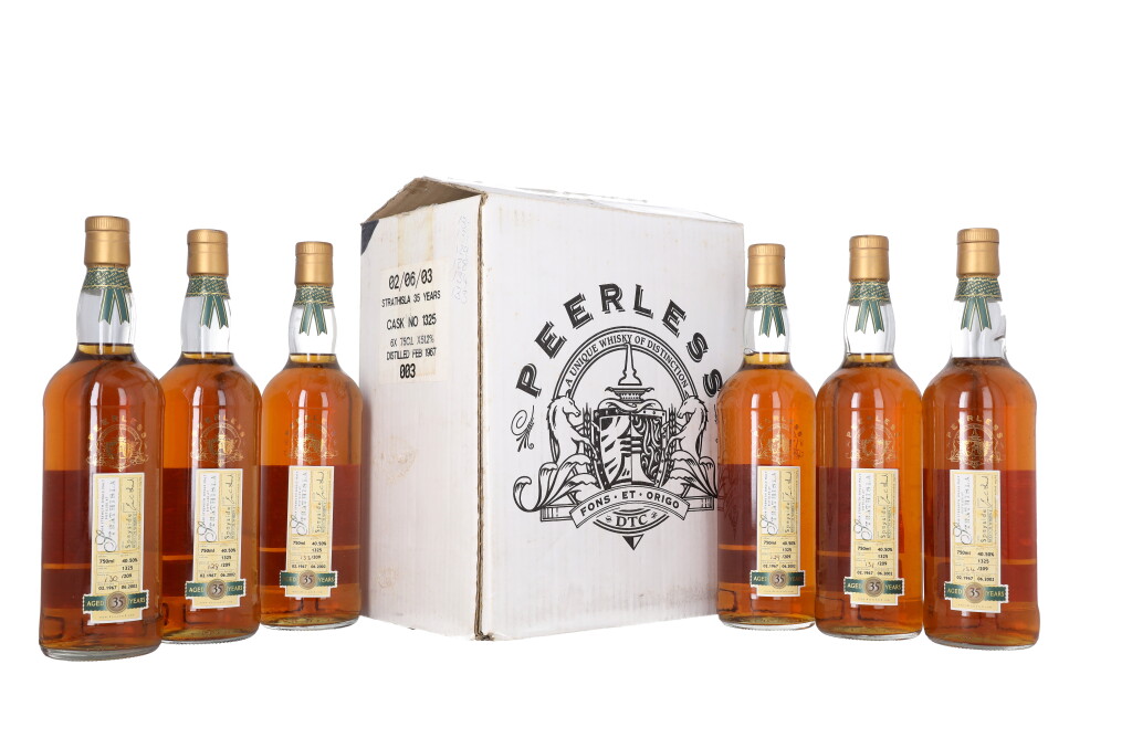 View full screen - View 1 of Lot 6064. Strathisla Duncan Taylor Peerless 35 Year Old 40.5 abv 1967 (6 BT75).