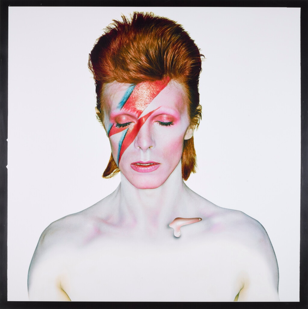 View full screen - View 1 of Lot 51. David Bowie, Aladdin Sane.