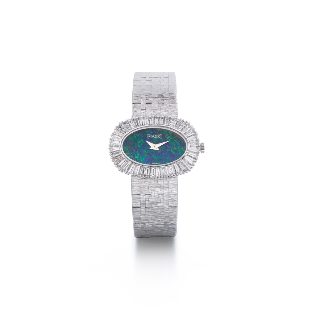 View full screen - View 1 of Lot 158. Montre bracelet de dame opale et diamants | Lady's opal and diamond bracelet watch.