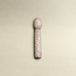 A ge-type water dropper, Ming dynasty | 明 仿哥釉元祖形水滴