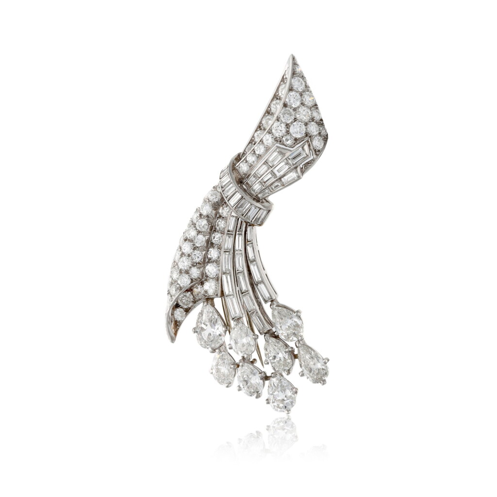 View full screen - View 1 of Lot 327. Diamond brooch, 1950s.