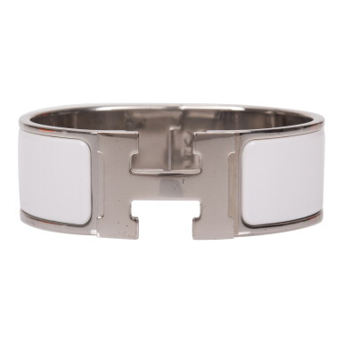 View full screen - View 1 of Lot 93. HERMÈS | WHITE WIDE CLIC CLAC H ENAMEL BRACELET PM.