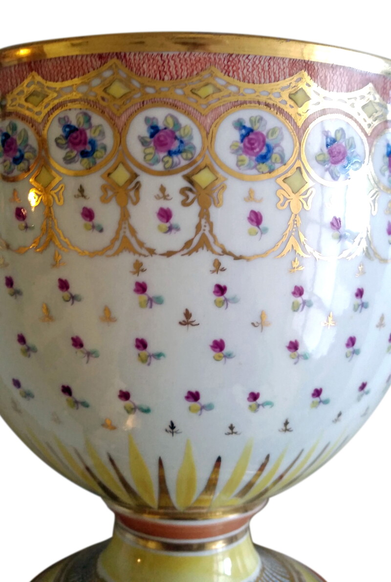 Cover image 0