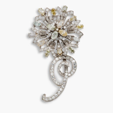 View full screen - View 1 of Lot 1750. Colored Diamond and Diamond Brooch | 蒂芙尼 | 彩色鑽石 配 鑽石 胸針.