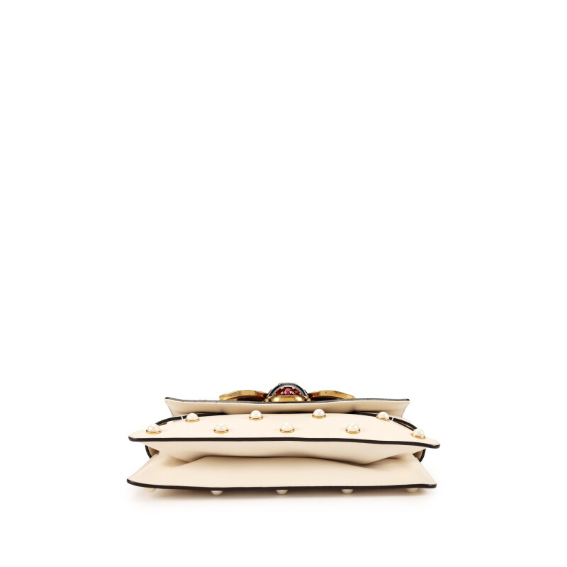 Cover image 0