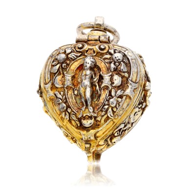 View full screen - View 1 of Lot 141. A gilt-metal heart-form verge watch with stackfreed in late 16th/early 17th century style | 19th/20th century.