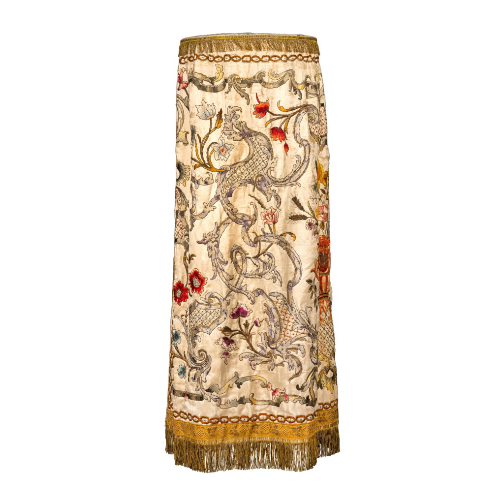 View full screen - View 1 of Lot 122. A Richly Embroidered Torah Mantle, Italy, 18th century.
