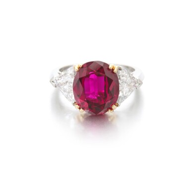 View full screen - View 1 of Lot 275. Ruby and diamond ring (Anello in diamanti e rubino).