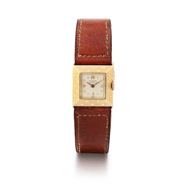 View full screen - View 1 of Lot 16. Reference 15099G, yellow gold bracelet wristwatch, circa 1950.