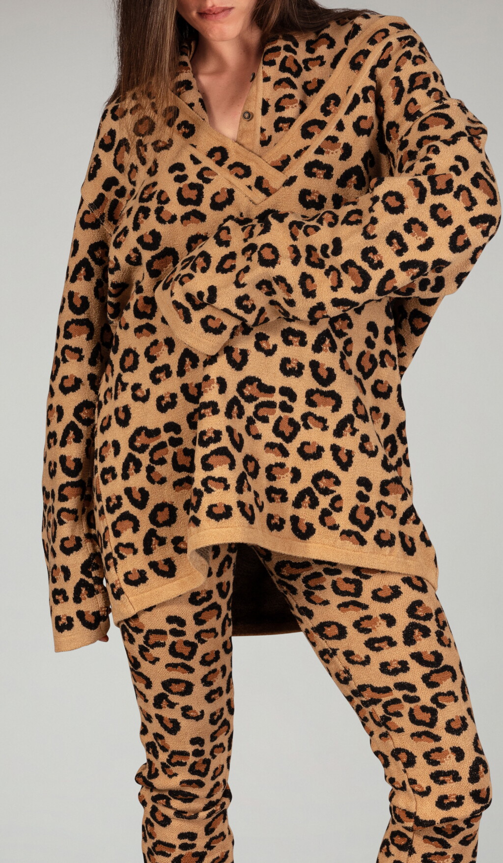 View full screen - View 1 of Lot 6. Thick Wool and Viscose Jersey Leopard-Pattern Ensemble, Autumn-Winter 1991-92.
