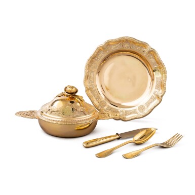 View full screen - View 1 of Lot 814. A French silver-gilt covered ecuelle, stand and flatware, Jean-Henri Oertel, Strasburg, 1782, within fitted leather case.