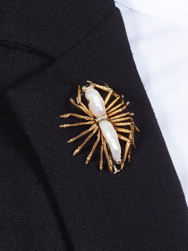 View full screen - View 1 of Lot 9038. Pearl Clip Brooch | 馬里奧 布契拉提 | 珍珠胸針.