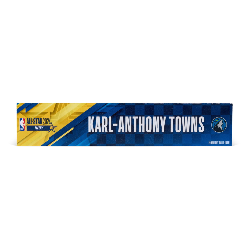全螢幕檢視 - 查看124Karl-Anthony Towns ‘NBA All-Star Weekend’ Locker Room Nameplate的1