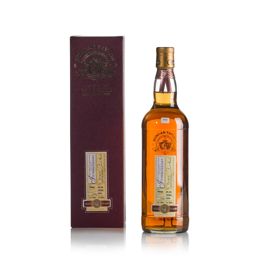 View full screen - View 1 of Lot 391. Invergordon Duncan Taylor Rare Auld 39 Year Old 49.6 abv 1965 (1 BT70).