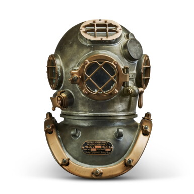 View full screen - View 1 of Lot 115. Diving Equipment & Supply Co. Inc., U.S.A, established 1937 | United States Navy Diving Helmet MOD-1.