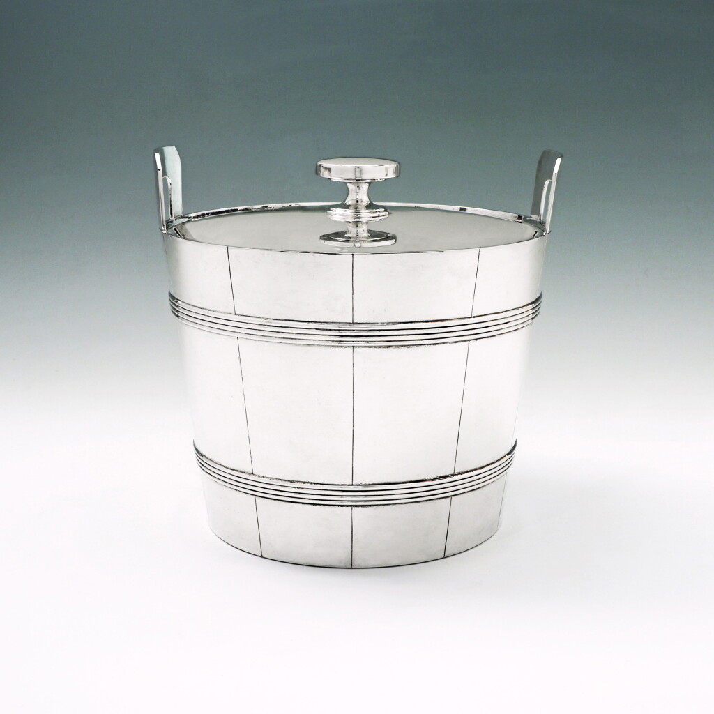View full screen - View 1 of Lot 24. AN AMERICAN SILVER ICE BUCKET | TIFFANY & CO., NEW YORK | MID 20TH CENTURY.