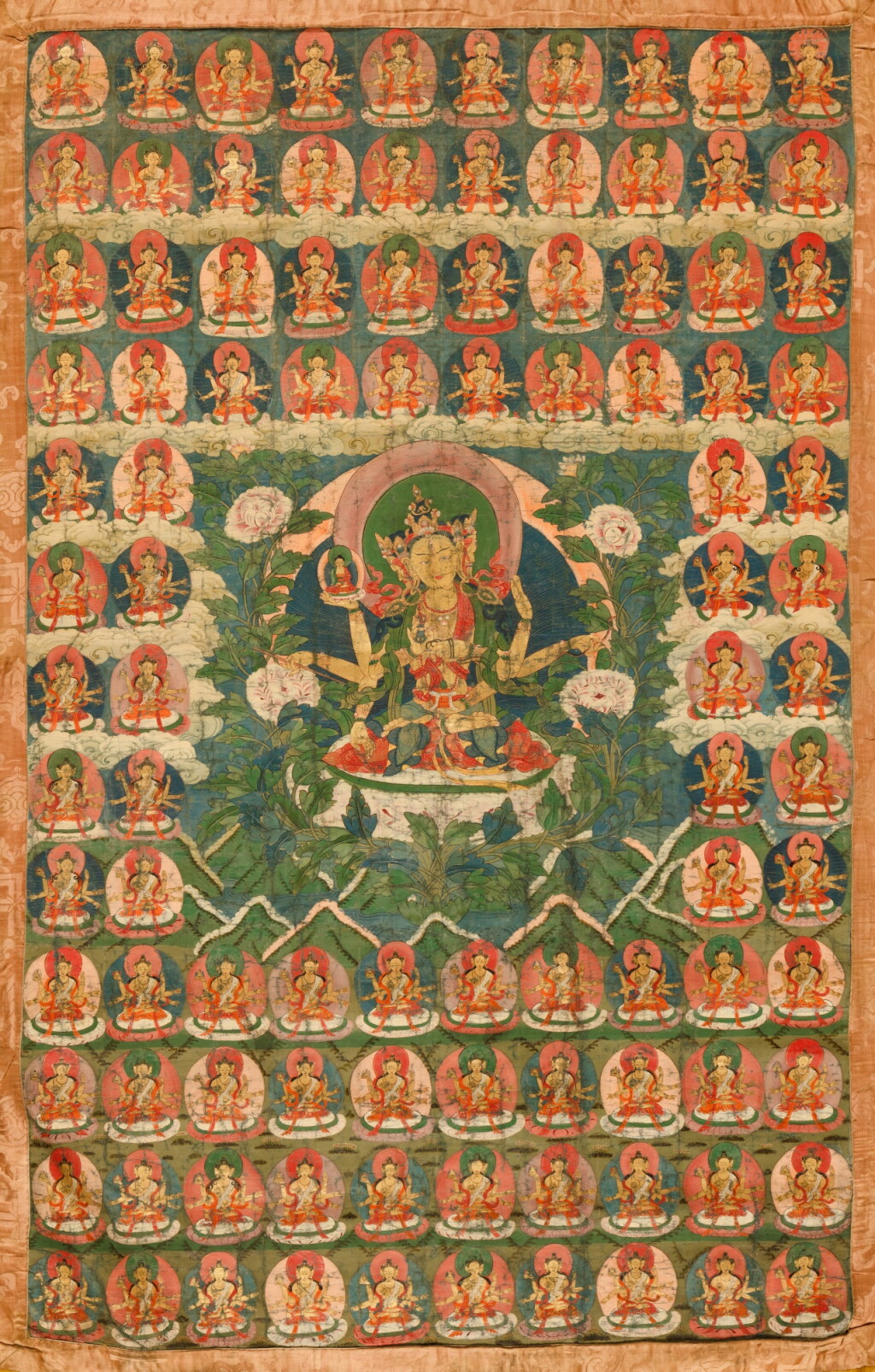 View full screen - View 1 of Lot 36. A large thangka depicting Ushnishavijaya, Tibet, 18th / 19th century | 十八 / 十九世紀 藏傳尊勝佛母唐卡 設色布本.