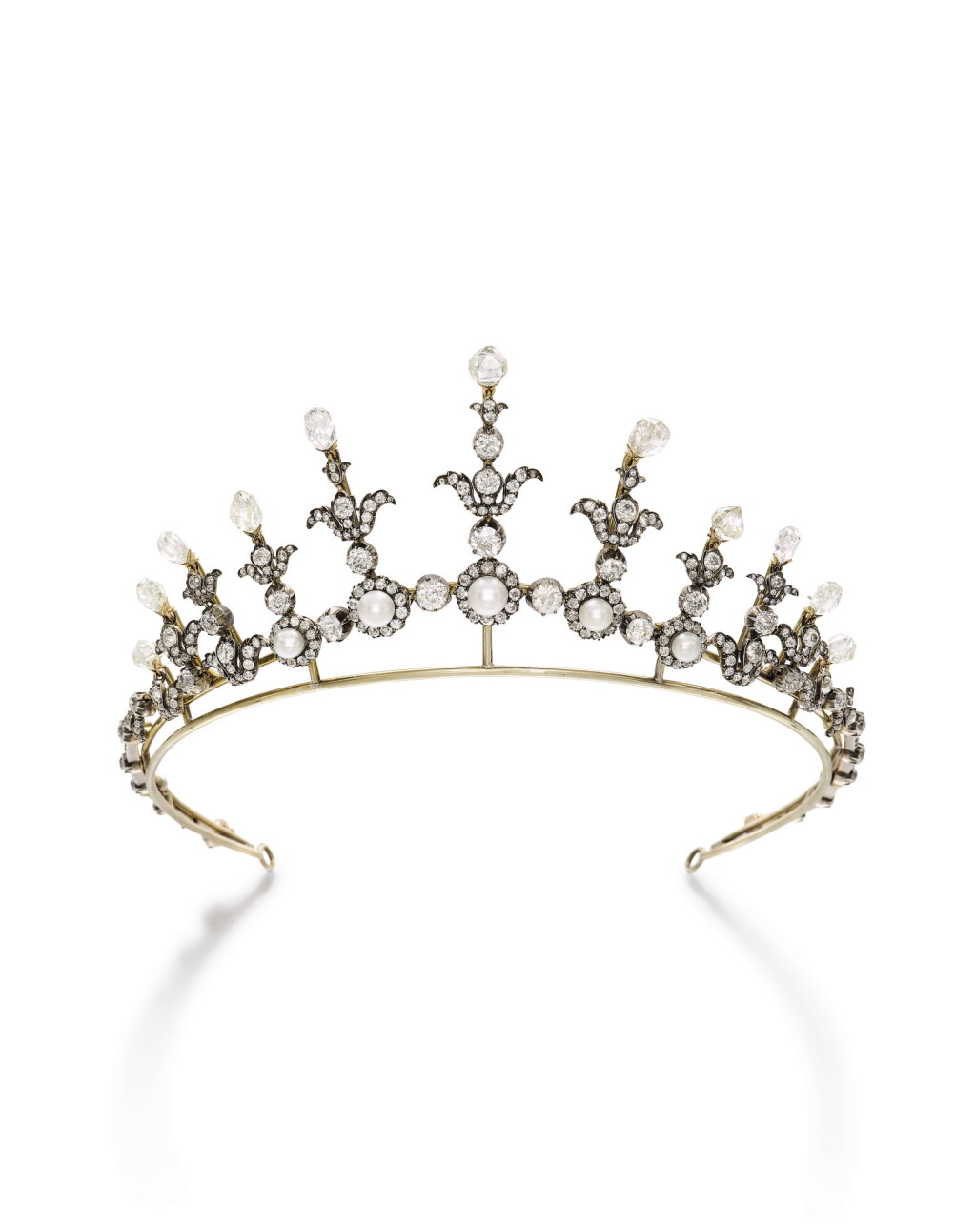 View full screen - View 1 of Lot 1691. Natural Pearl and Diamond Tiara / Necklace, Late 19th Century | 天然海水珍珠 配 鑽石 冠冕 / 項鏈, 19世紀末.
