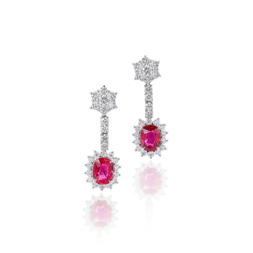 View full screen - View 1 of Lot 555. Pair of Ruby and Diamond Pendent Earrings | 天然「莫桑比克」未經加熱紅寶石 配 鑽石 耳墜一對.