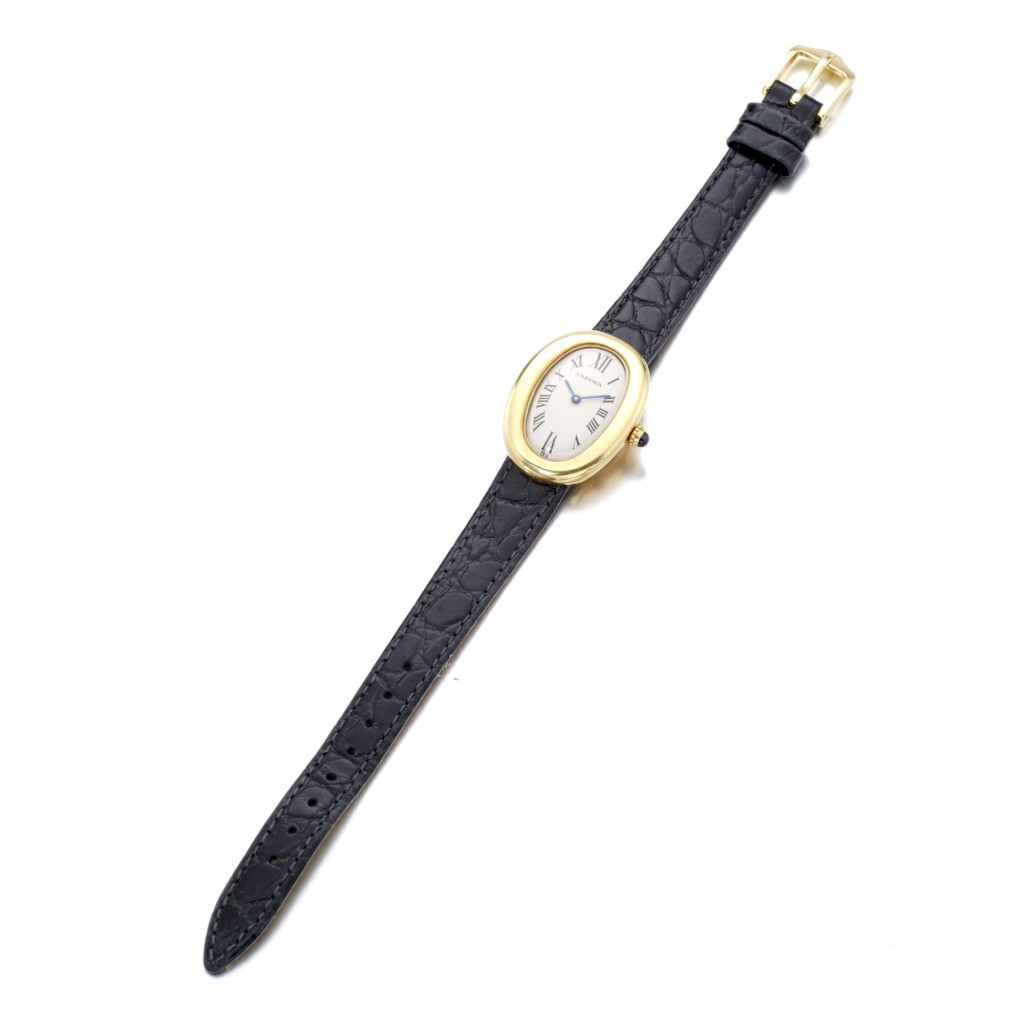 View full screen - View 1 of Lot 466. CARTIER | GOLD WRISTWATCH.