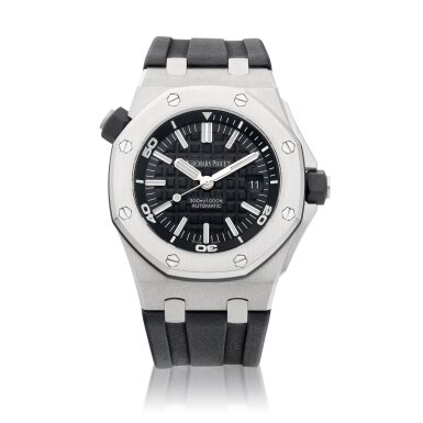 View full screen - View 1 of Lot 2164. Royal Oak Offshore, Reference 15703ST.OO.A002CA.01 | A stainless steel wristwatch with date, Circa 2012 | 愛彼 | 皇家橡樹離岸型系列 型號15703ST.OO.A002CA.01 | 精鋼腕錶,備日期顯示,約2012年製.