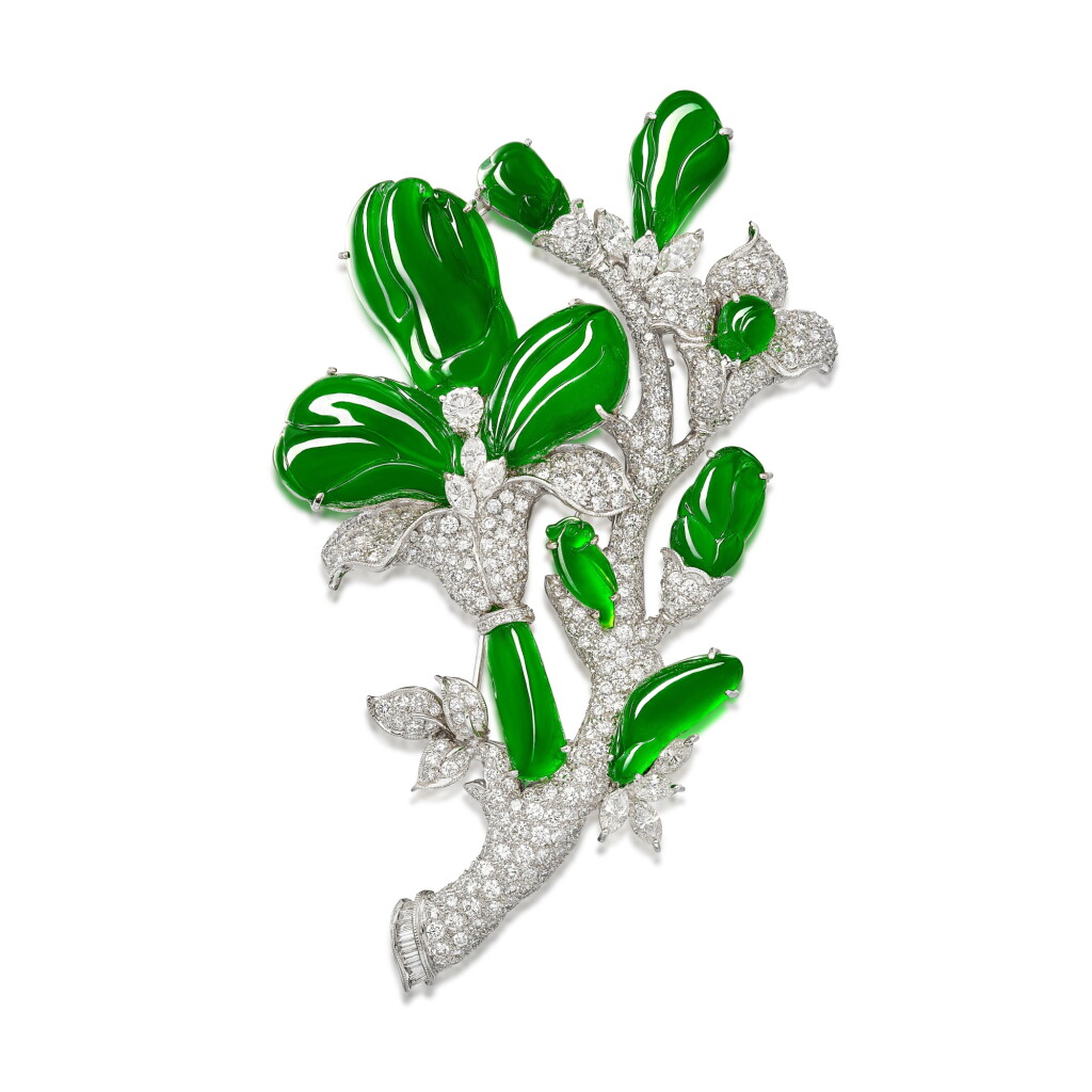 View full screen - View 1 of Lot 2735. Jadeite and Diamond Brooch | 天然翡翠 配 鑽石 胸針.